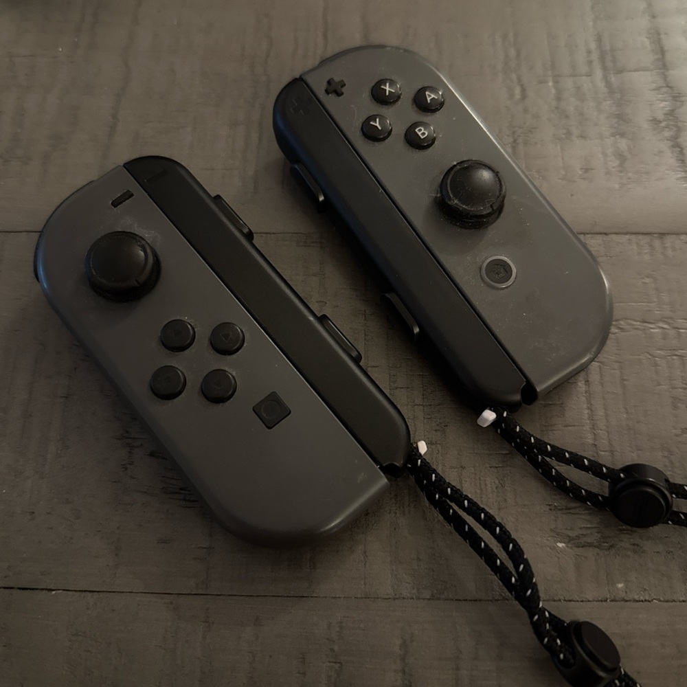 Nintendo Black Joy-Con Controllers